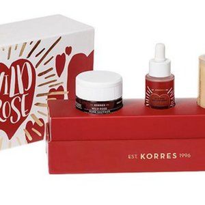 NWT 🛍 Korres Wild Rose Brightening Set